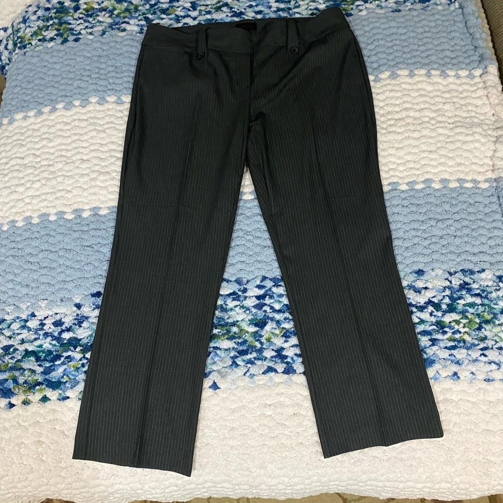 Rekucci Gray Pinstripe Trousers- Women’s 18